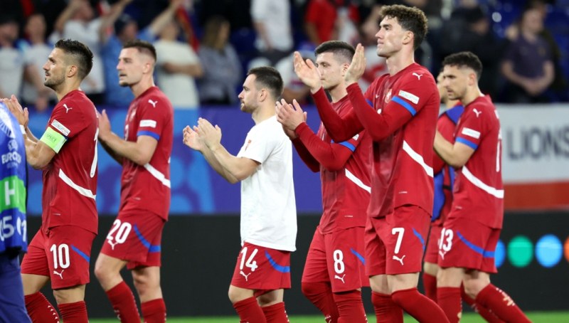 Скандал между Тадич и Пикси Стойкович след мача с Англия