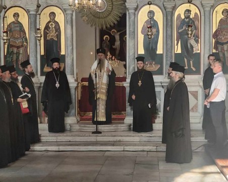 Фестивалът „Лято в Стария град” тръгна с благословията на пловдивския митрополит