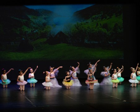 Млади таланти ще танцуват на гала вечер в Дома на културата