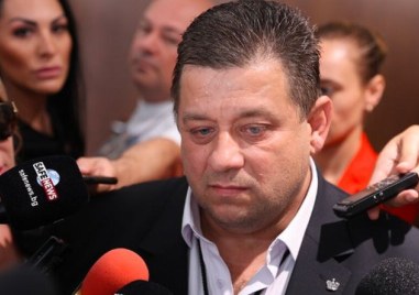 Николай Марков от групата на  Величие положи клетва като депутат В