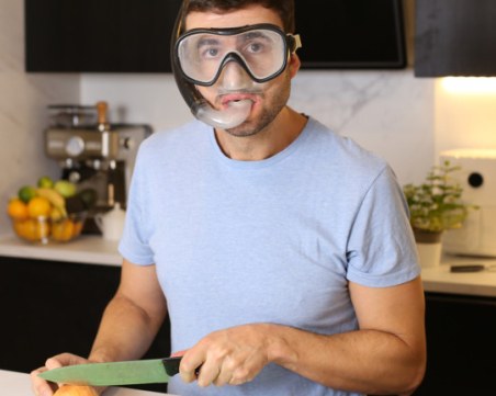 Как да не плачем, докато режем лук