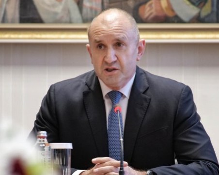 Радев: Обществото ни или ще разкъса мрежата на мафията, или тя ще задуши държавата