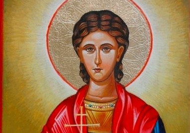 Днес православната църква почита Св Мъченик Юлиан Тарсийски Майка му