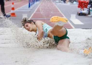 Пловдивската атлетка Пламена Миткова спечели скока на дължина при жените