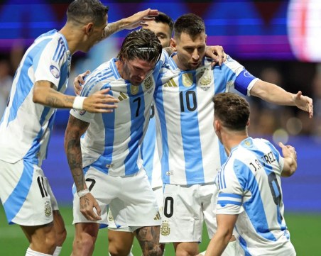 Аржентина стартира с победа на Копа Америка