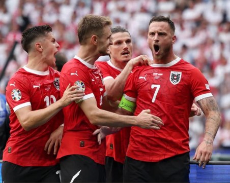 Австрия удари Полша и направи важна крачка към елиминациите