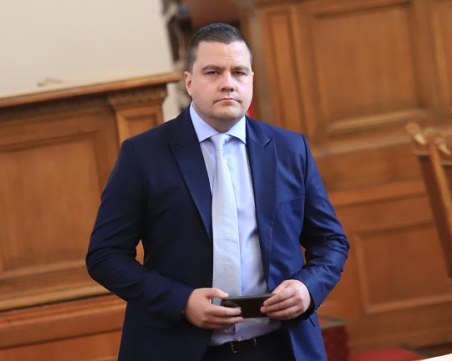 Балабанов: Отпушихме работата на НС, но няма да подкрепим първи и втори мандат