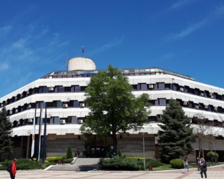 Измамник опита да източи 100 хиляди лева от сметката на община Дупница