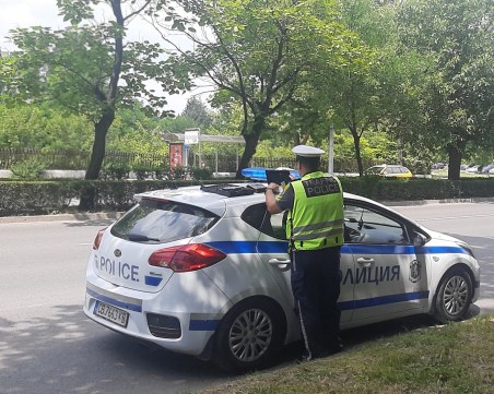 Акция на пловдивската полиция: Наказаха 143 пешеходци камикадзета
