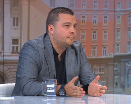 Станислав Балабанов: Подкрепихме избора на Рая Назарян, за да заработи парламентът