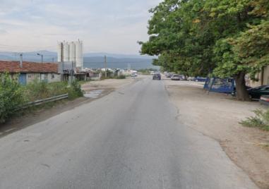 Възстановено е движението в участъка между Пловдив и Първенец Както