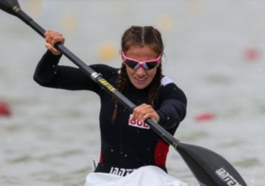 Олимпийската ни състезателка по кану каяк Йоана Георгиева е със