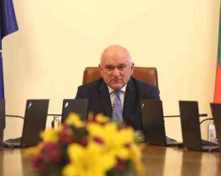 Парламентът ще изслуша премиера Главчев за смените в ДАНС