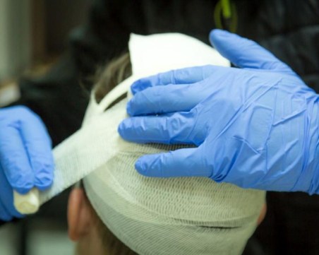 Трима пияни пребиха кмет на село в Хасковско, отишъл да помага в гасенето на пожар