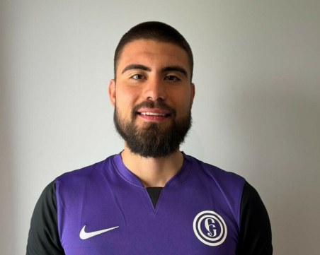 Юноша на Ботев ще играе в Ботев Враца