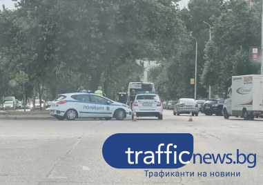 Автомобил блъсна майка и дете на пешеходна пътека в Пловдив