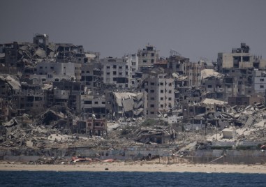 Войната в Газа навлиза в нов етап на по малко