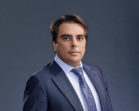 Асен Василев обяви кога България може да влезе в еврозоната