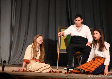 Ученици представиха пред публика драмата Боряна на Йордан Йовков  