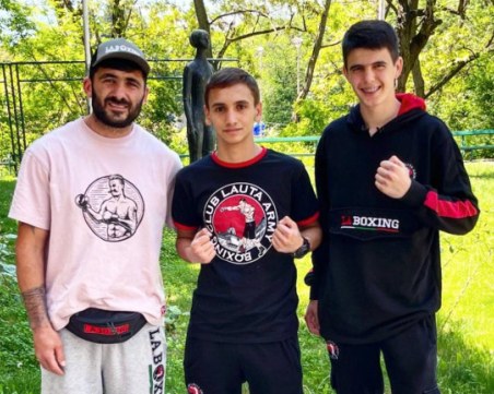 Двама пловдивски боксьори с медали от Европейското до 16 години