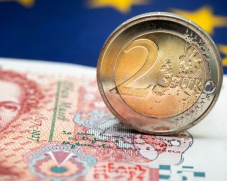 Финансист: Реалистично е да влезем в еврозоната през 2026г.