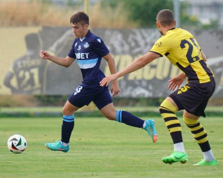 Дубълът на Ботев победи първия отбор в учебна игра