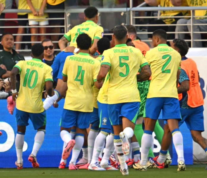 Бразилия излезе от групата си със само една победа на Копа Америка