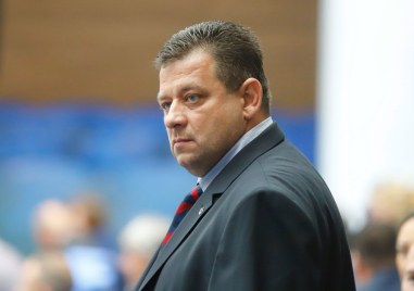 Ръководството на партия Величие официално призова Николай Марков да освободи