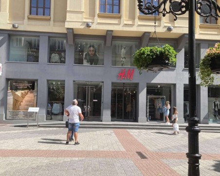 ЧСИ продава емблематична сграда на пъпа на Пловдив за 24 млн. лева