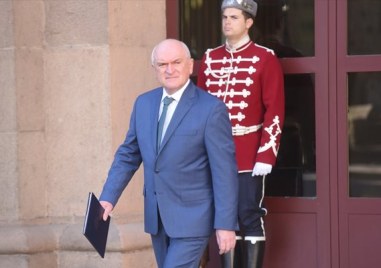 Общо 14 законопроекта е внесло служебното правителство в Народното събрание