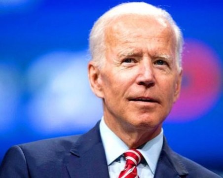 Байдън: Горд съм, че съм първата чернокожа жена в Белия дом