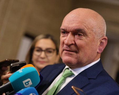 България може да отпусне 80 млн. евро за Украйна, но само след решение на НС