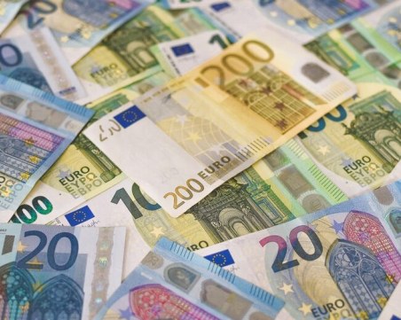 Разбиха международна мрежа за пране на пари в Европа