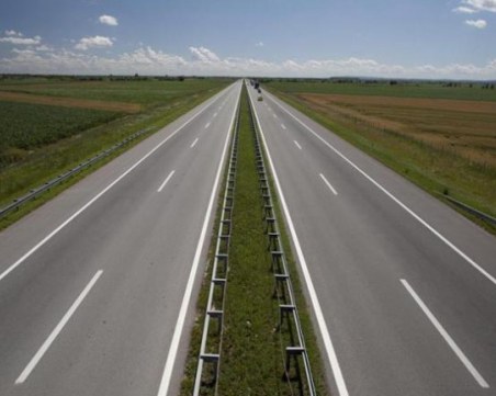 Увеличават пътните такси в Сърбия