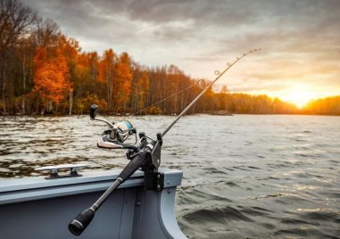 В Пазарджик новородени получават членски карти от местното ловно