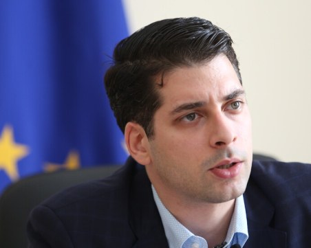 Пеканов: Можем да загубим милиони по Плана за възстановяване