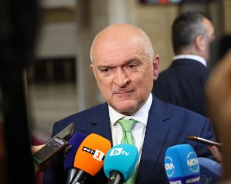 След споровете: Главчев заминава за Срещата на върха на НАТО