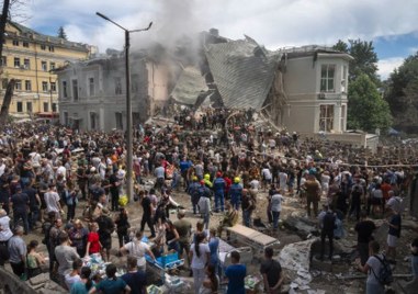 Кремъл заяви днес че украински противоракетен огън а не Русия