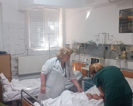 Стабилно е състоянието на натровените с бисквити с канабис деца