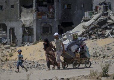 Израелската армия е пуснала листовки в Газа призоваващи всички жители