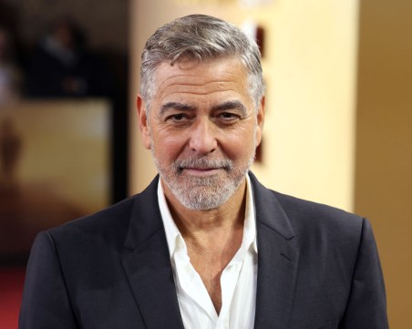 Джордж Клуни към Байдън: Оттегли се от президентската надпревара