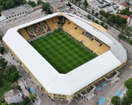 Край на чакането! Ботев се завръща на Колежа в евротурнирите след почти 30 години