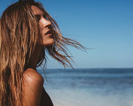 Как да се грижим за косата си през лятото?