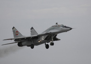 Министърът на отбраната Атанас Запрянов ще открие официално новата полоса