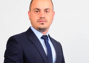 Още един народен представител напусна парламентарната група на ДПС тази