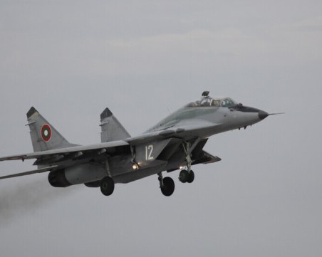 Министърът на отбраната ще открие нова полосата за излитане в Граф Игнатиево