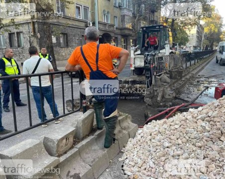Спират за движение част от бул. „Цар Борис III Обединител