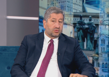 Кризата придобива системен характер Разговорът не е за това че