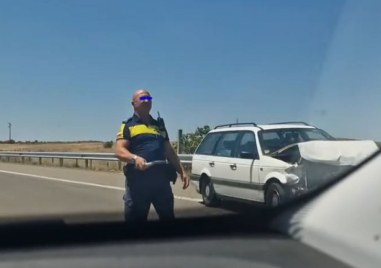 За нов инцидент на АМ Тракия съобщи  Лек автомобил е катастрофирал