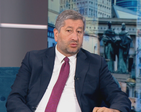 Христо Иванов: Кризата придобива системен характер